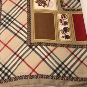 Foulard con motivo oriente