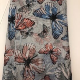 Foulard con motivo a farfalle