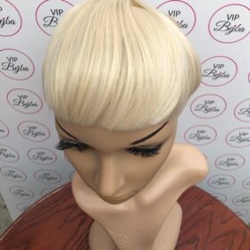 Impianto capelli frangia: biondo chiaro-corto (su forcina)